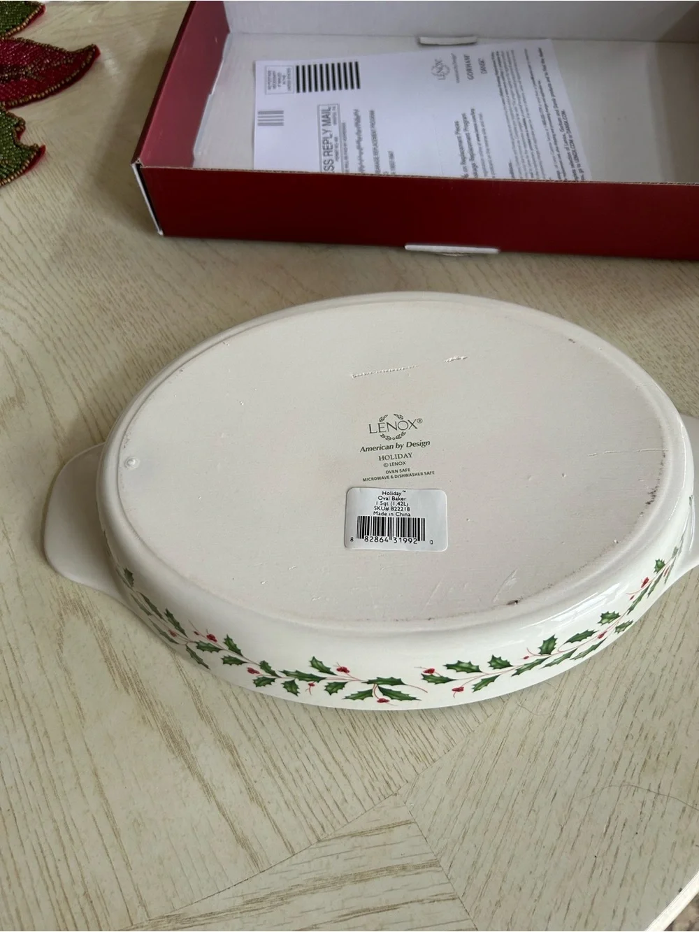 Lenox Holiday Oval Baker